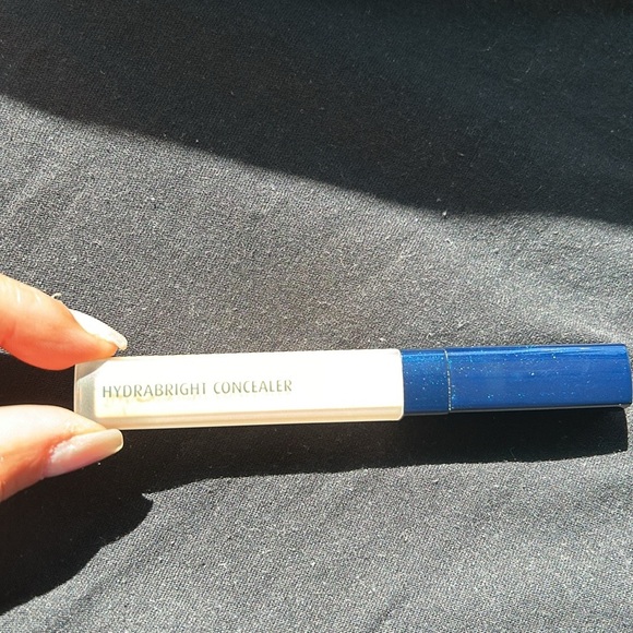 NIB Lune & Aster concealer  Prep+Go  Hydrabright Concealer LIGHT - Picture 9 of 12